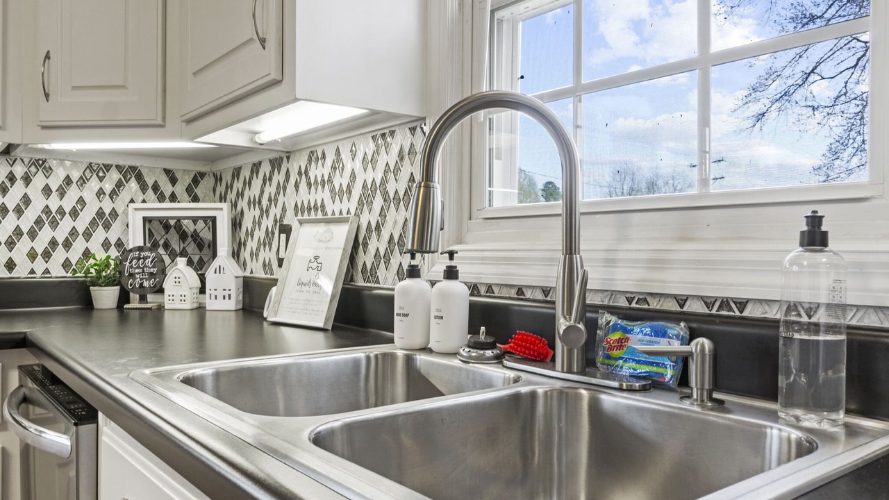 Photo of Kitchen in Travelers Rest
