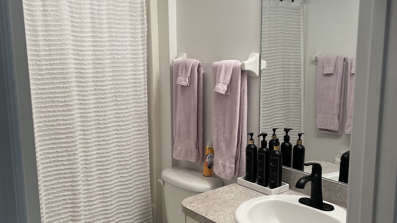 Photo of Bathroom in Sebastian Highlands