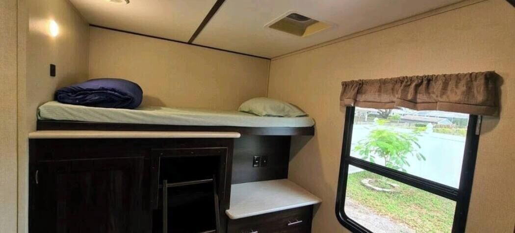 Photo of Bedroom in Pinellas Park