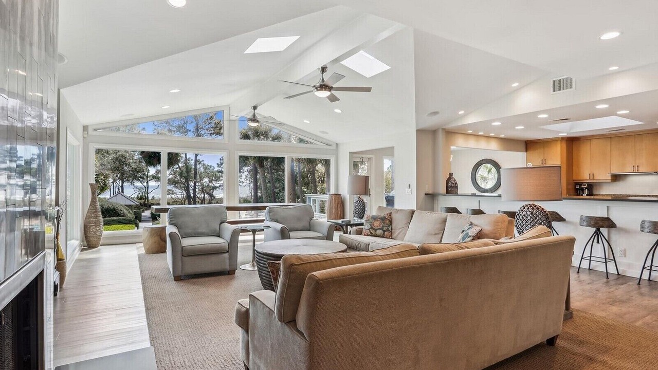 Photo of Bedroom in Oceanside