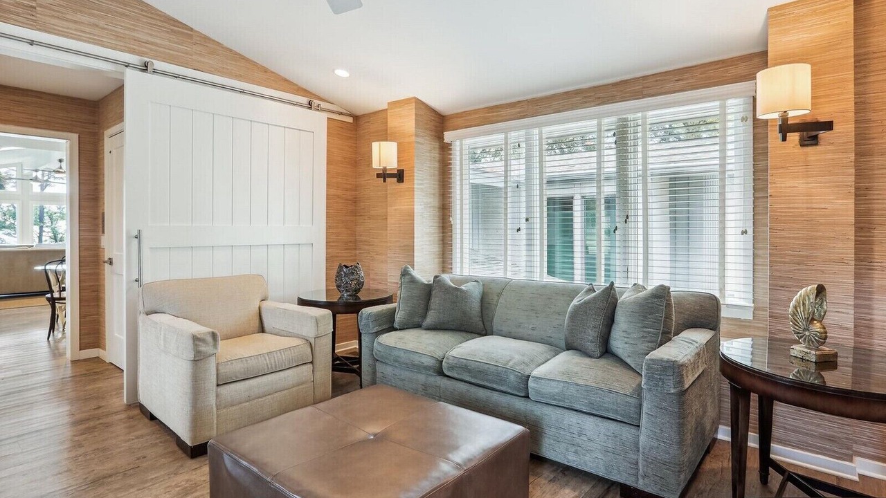 Photo of Bedroom in Oceanside