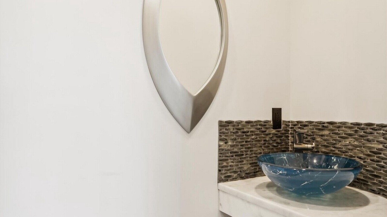 Photo of Bedroom in Oceanside