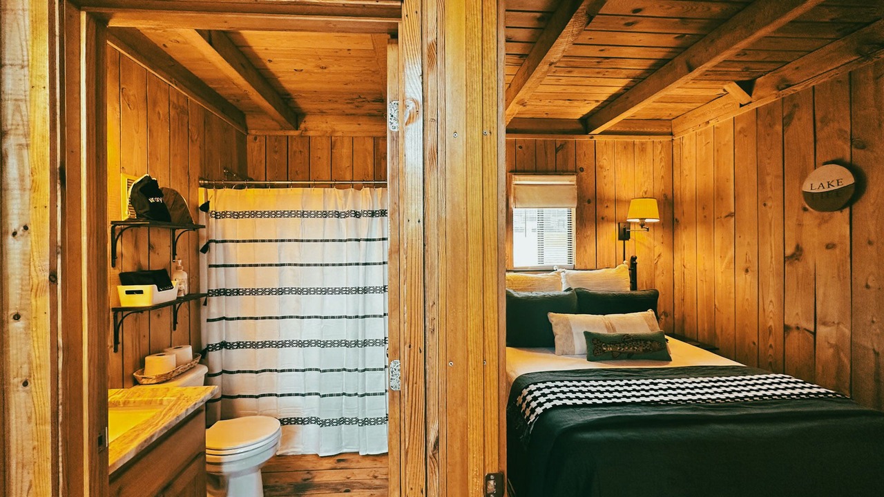 Photo of Bedroom in Six Mile