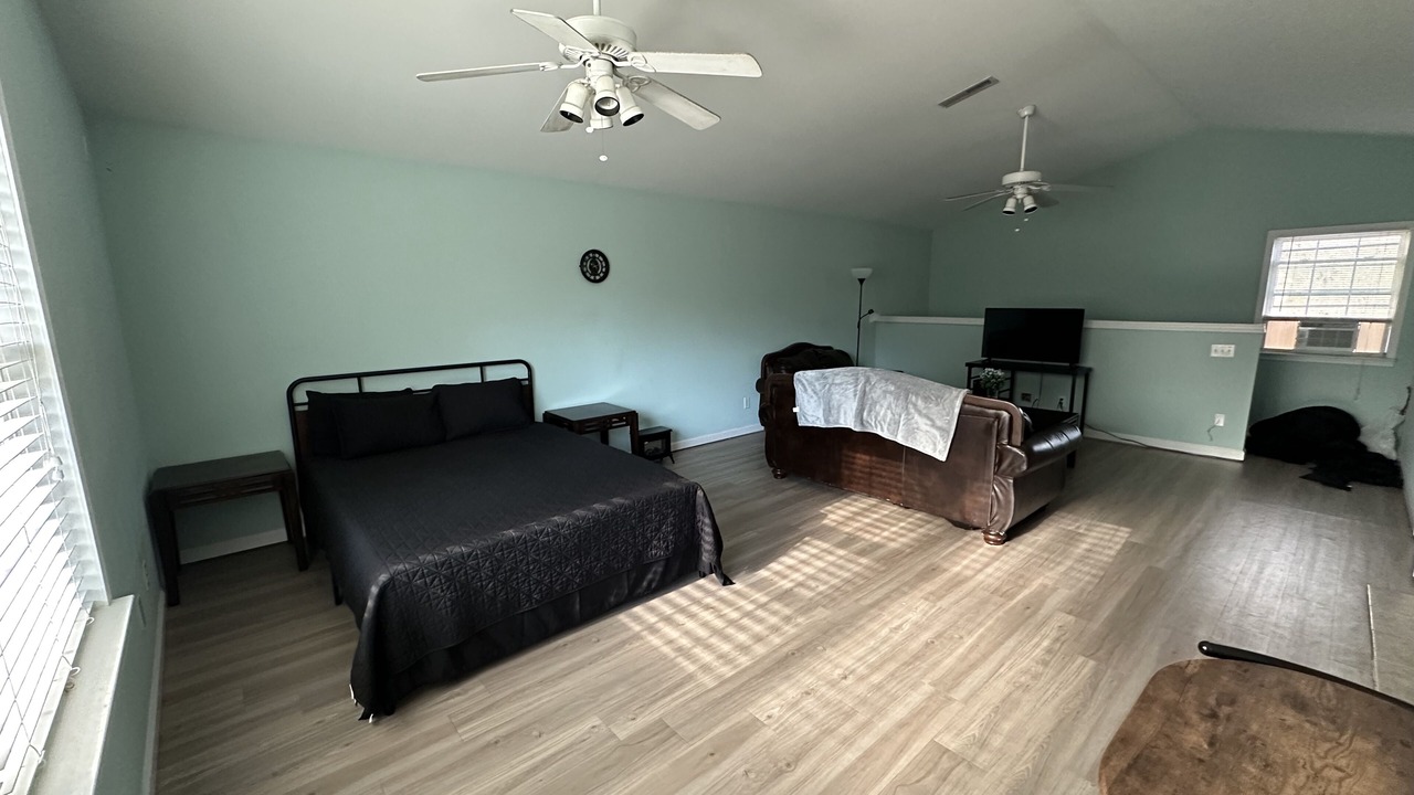 Photo of Bedroom in Taylors