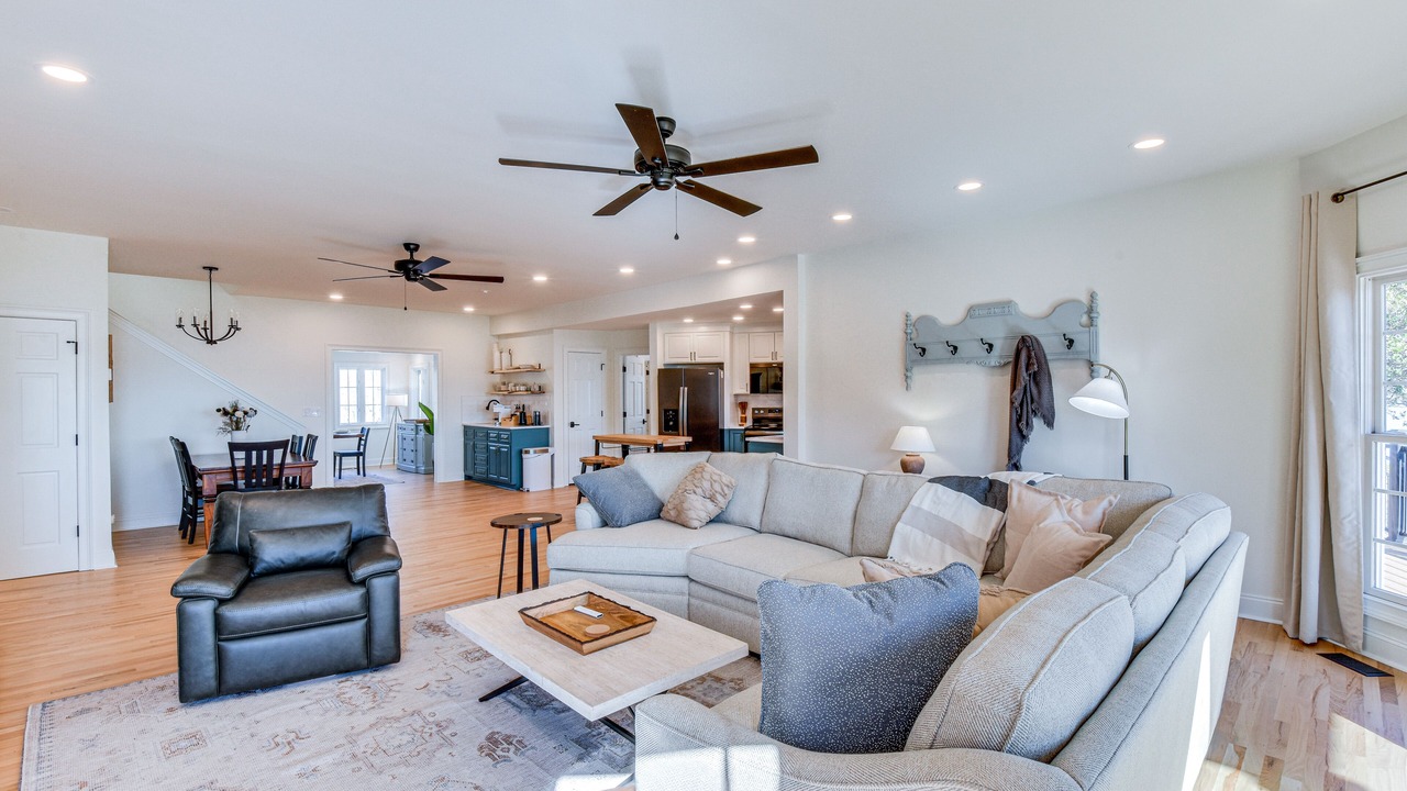 Photo of Livingroom in Townville