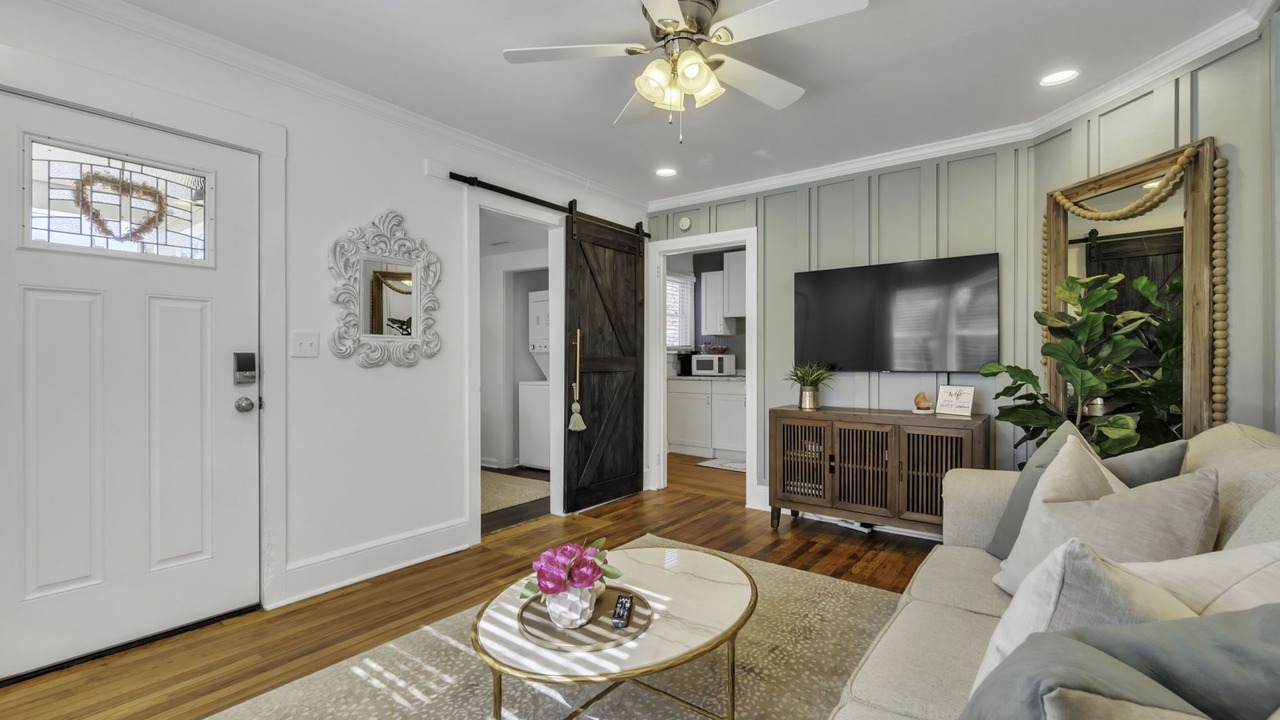 Photo of Livingroom in Easley