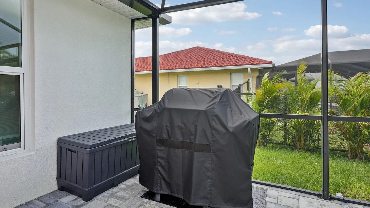 Photo of Patio Balcony in Mariner
