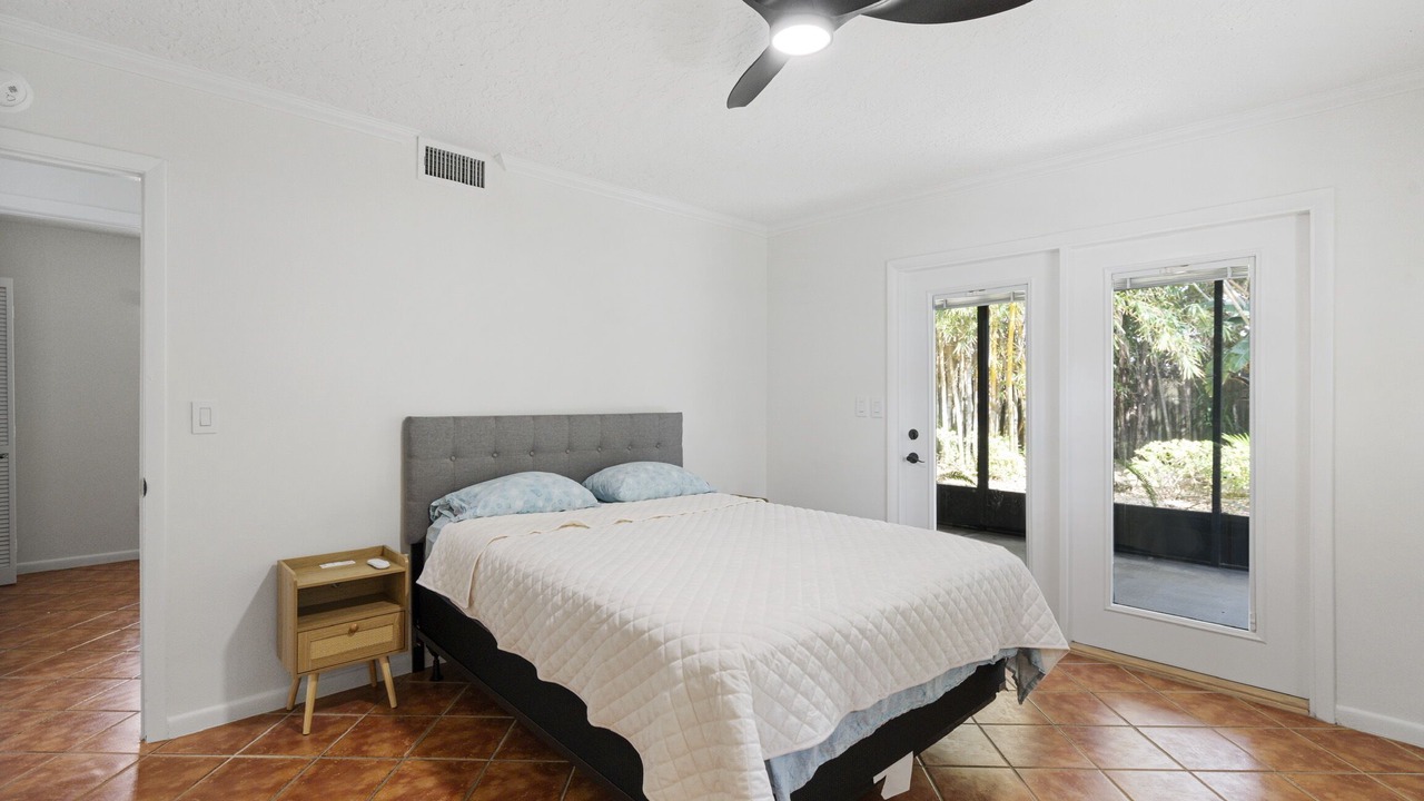Photo of Bedroom in Melbourne Beach