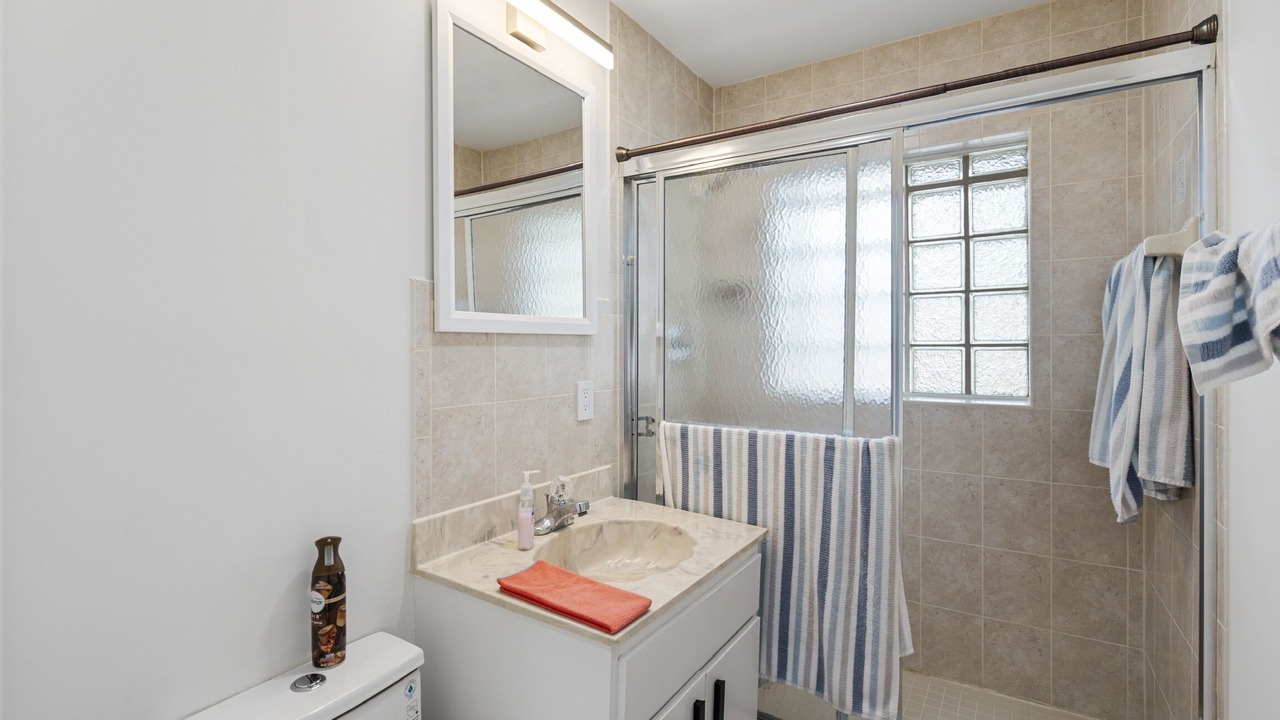 Photo of Bathroom in Melbourne Beach