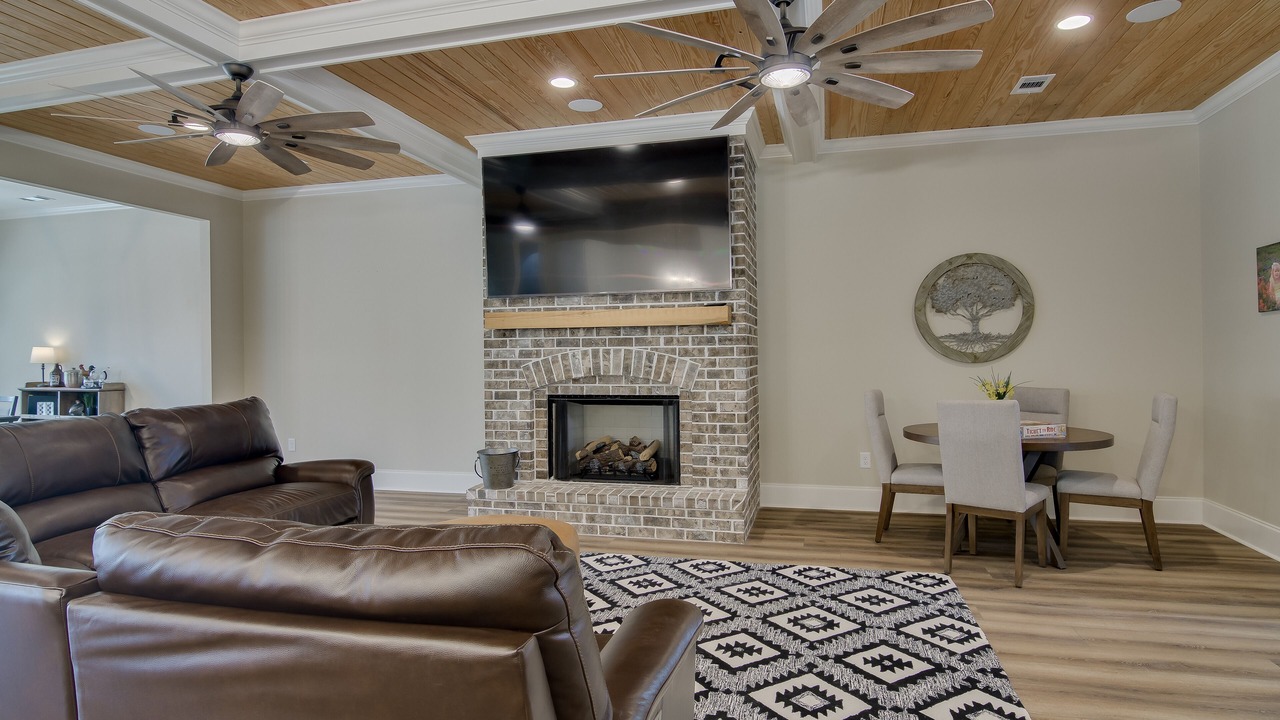 Photo of Livingroom in Appling