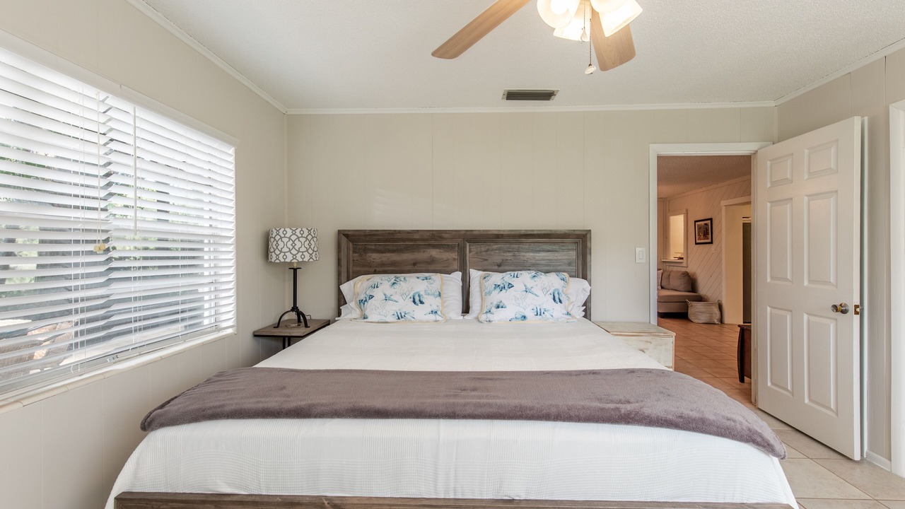 Photo of Bedroom in Florida Ridge