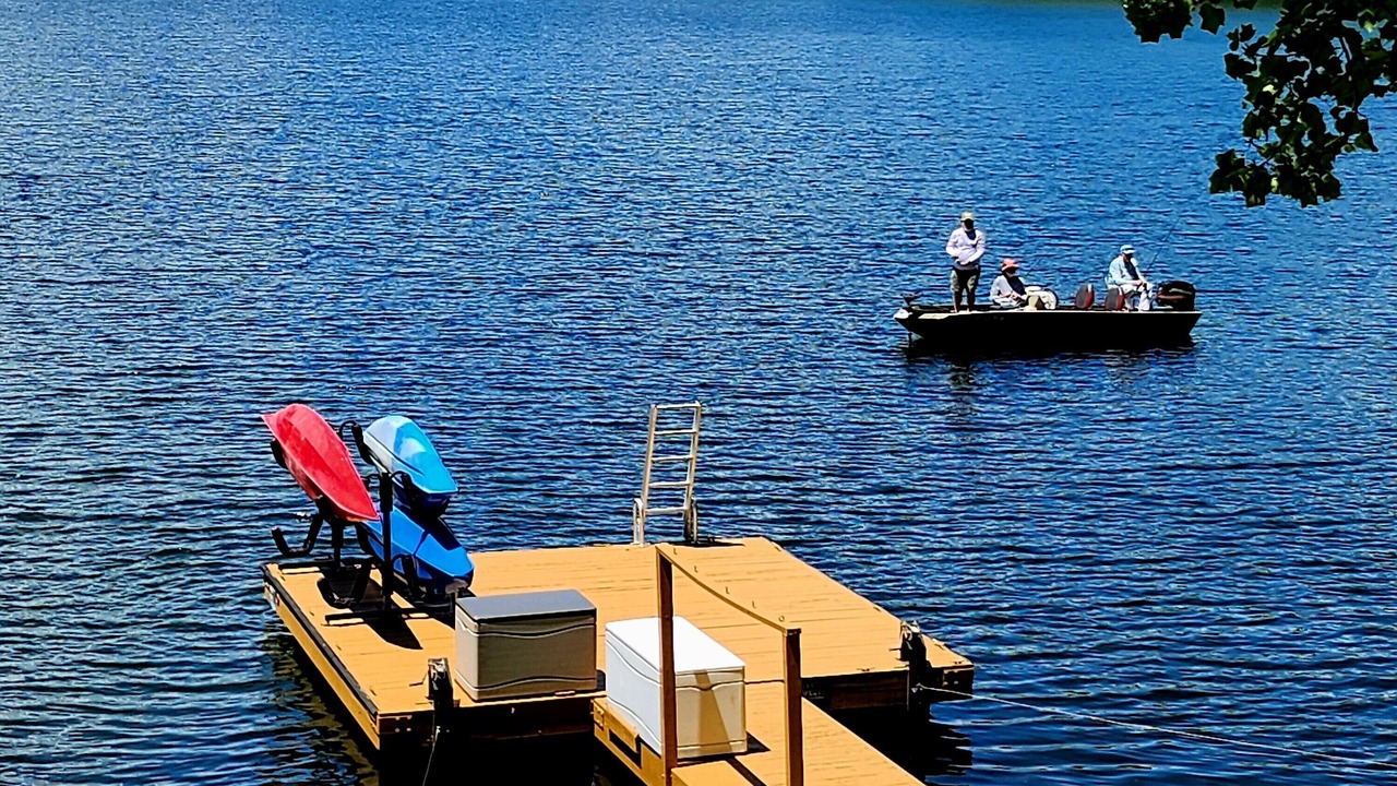 Photo of Others in Tuckasegee