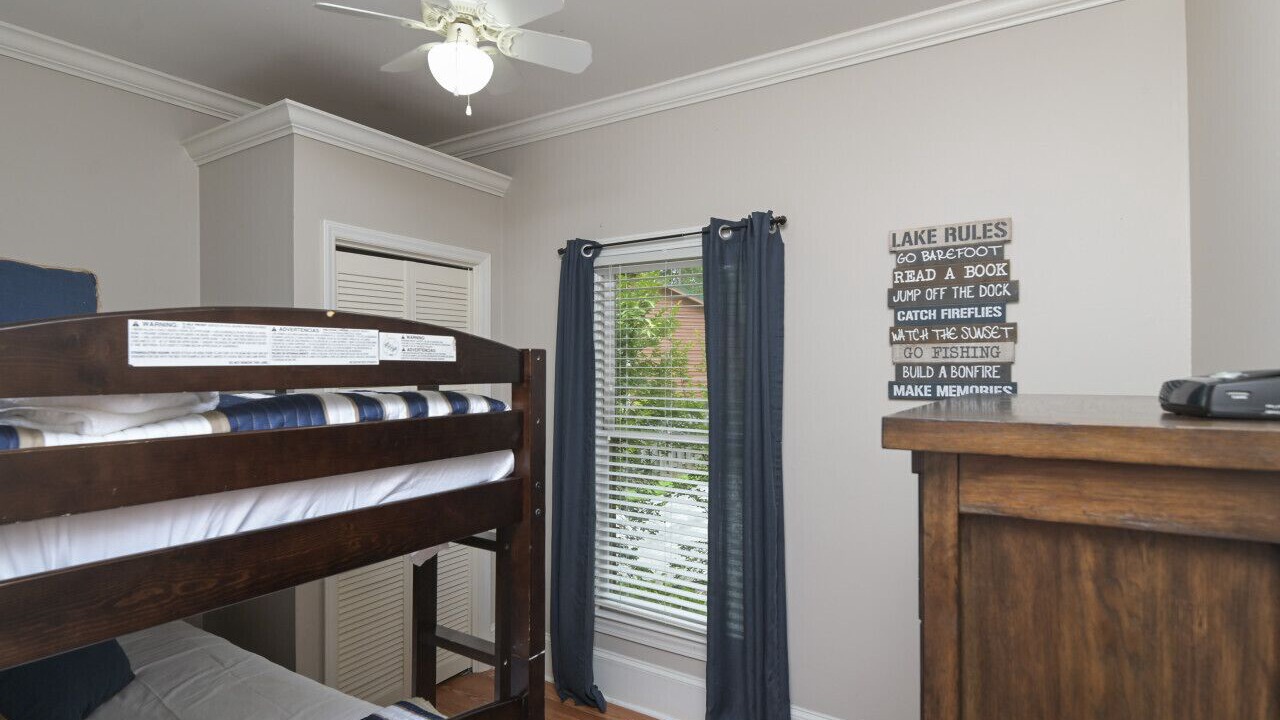 Photo of Bedroom in Chapin