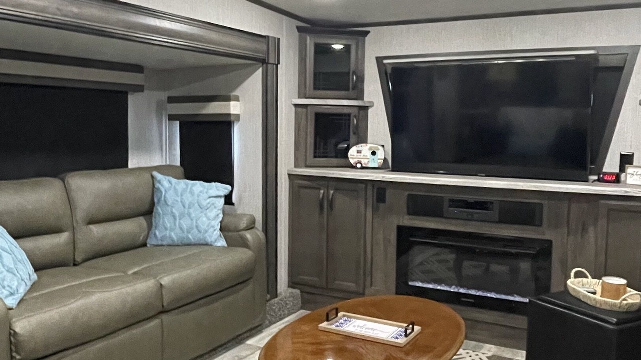 Photo of Livingroom in River Ranch