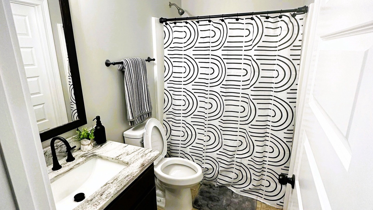 Photo of Bathroom in Grovetown