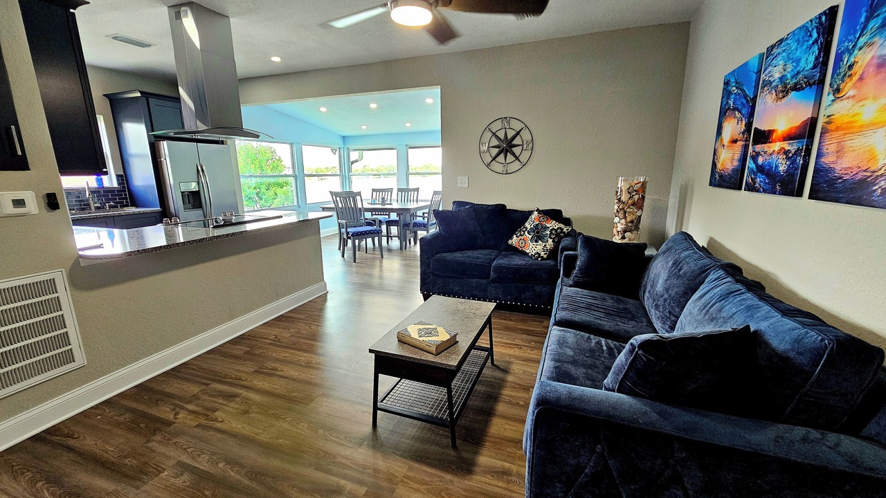 Photo of Livingroom in Winter Haven