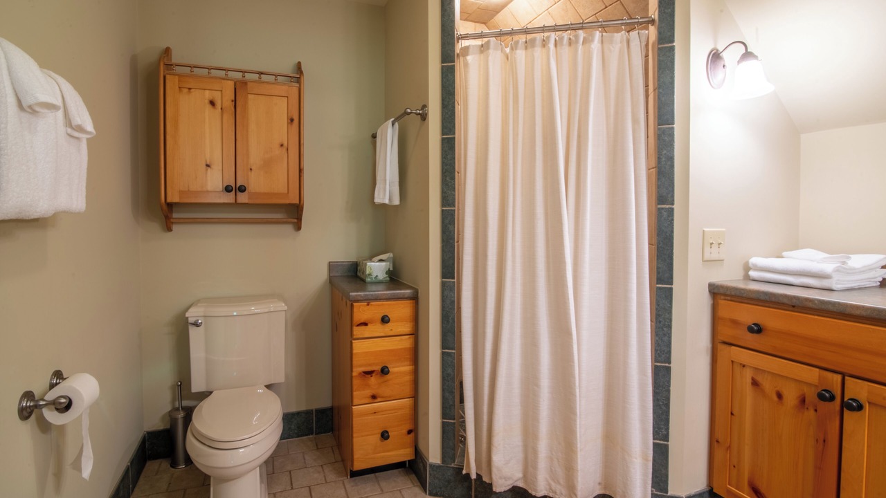 Photo of Bathroom in Cullowhee