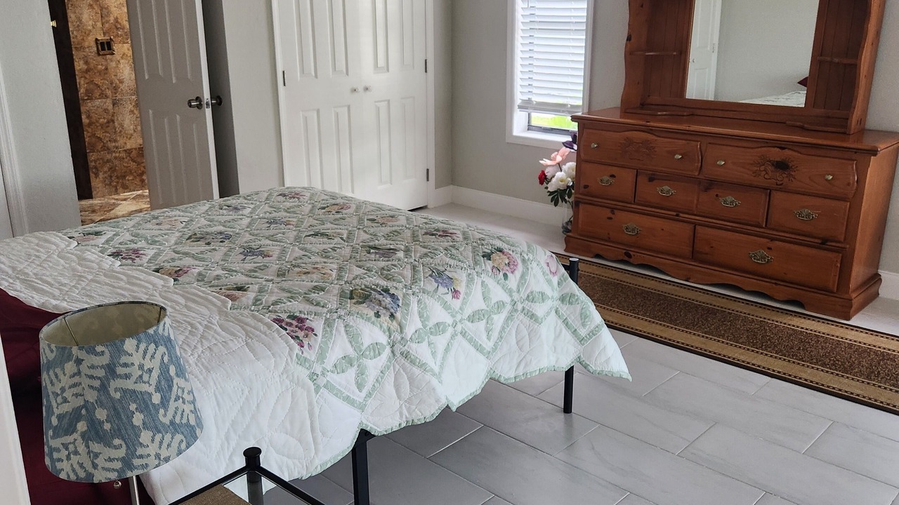Photo of Bedroom in Trafalgar