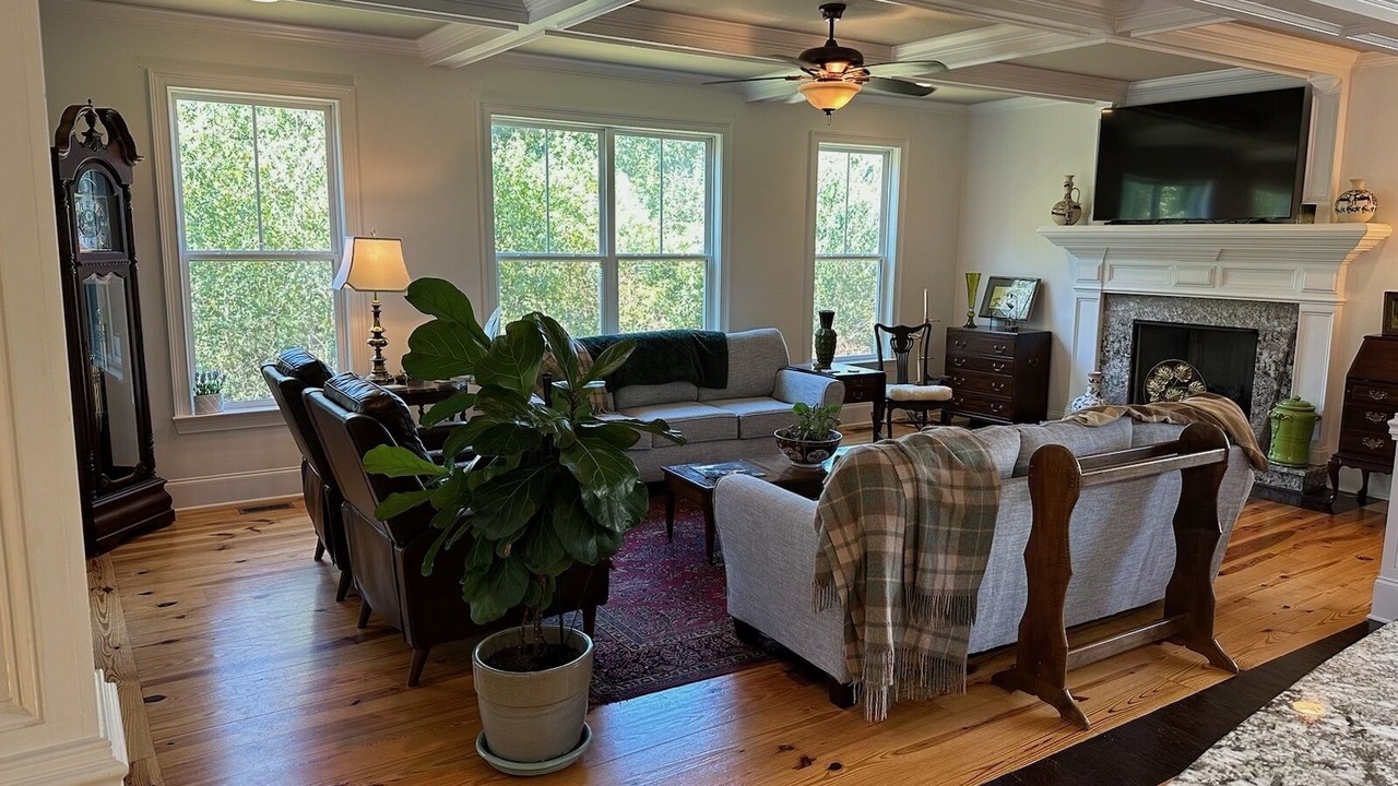 Photo of Livingroom in Riverwood Plantation