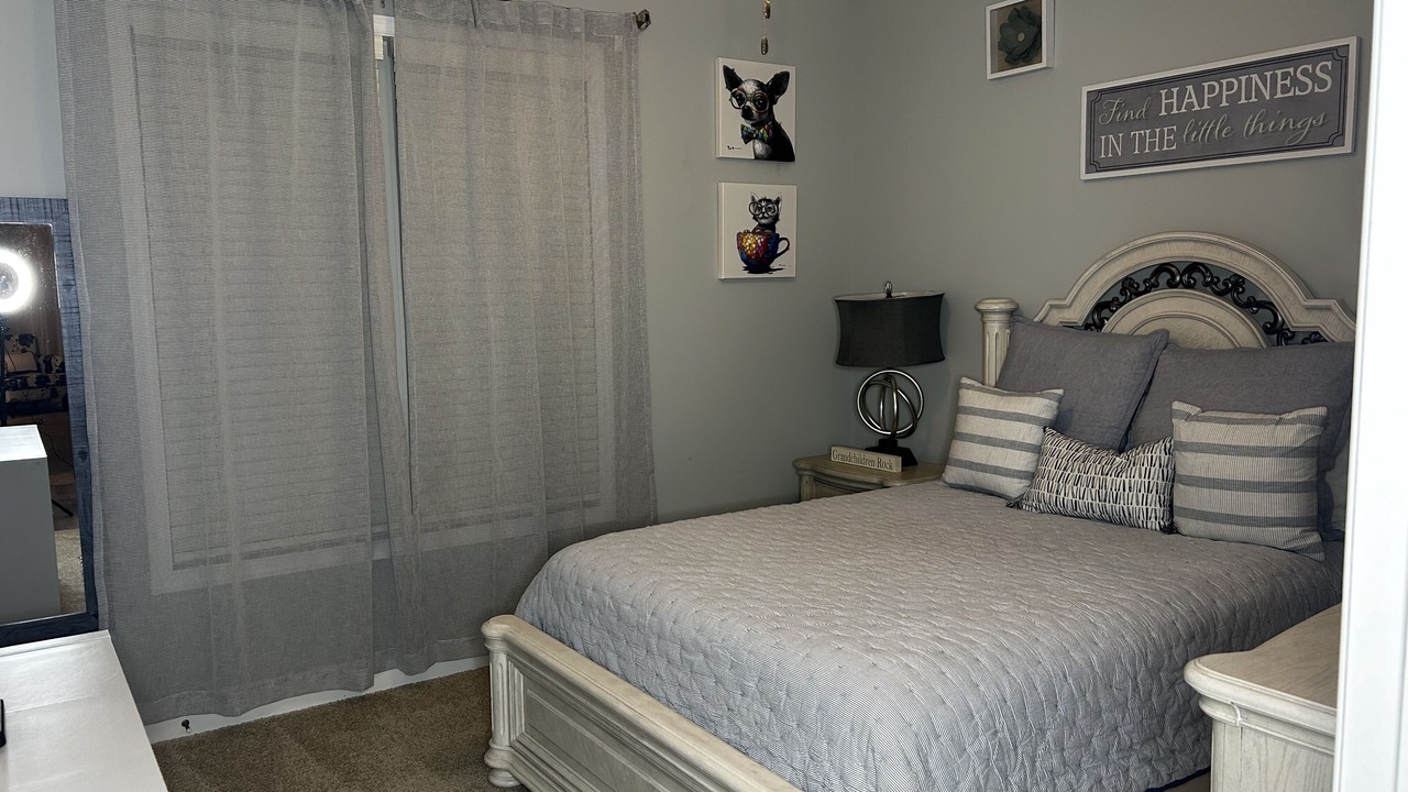 Photo of Bedroom in Langley