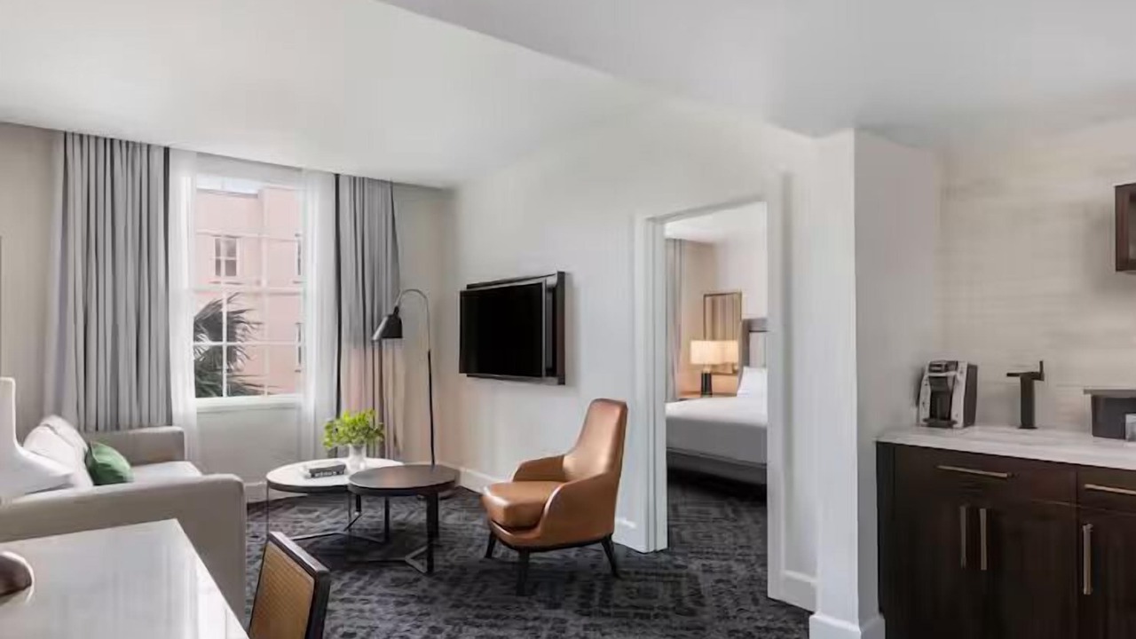 Photo of Livingroom in Charleston Historic District