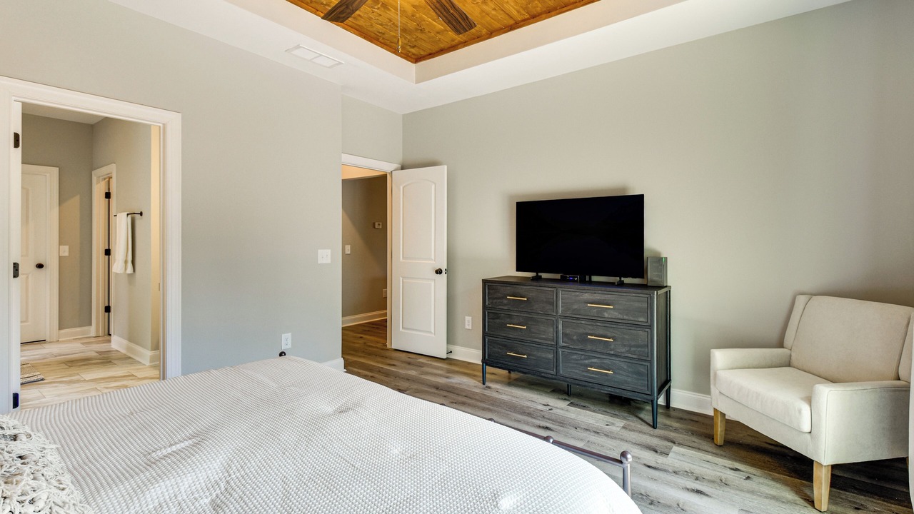 Photo of Bedroom in Lavonia