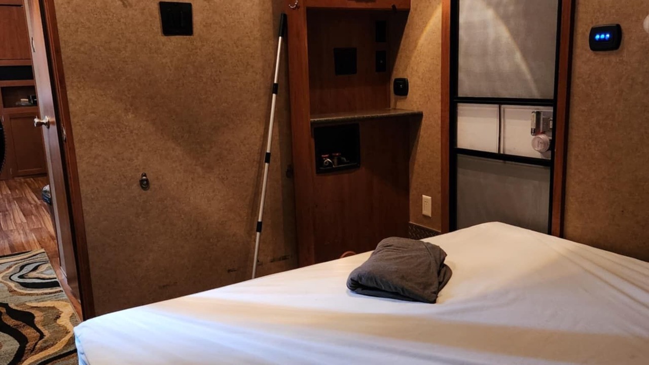 Photo of Bedroom in Colleton County