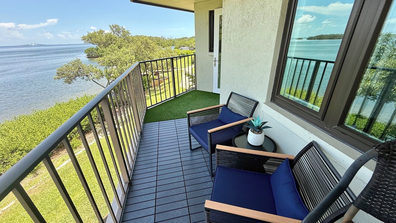 Photo of Patio Balcony in Tierra Verde