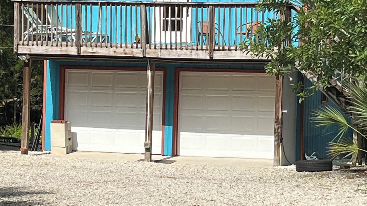 Photo of Outdoor in Roseland