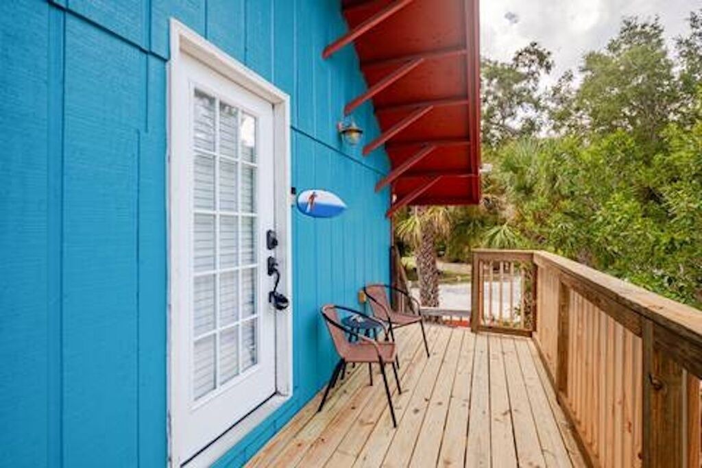Photo of Patio Balcony in Roseland
