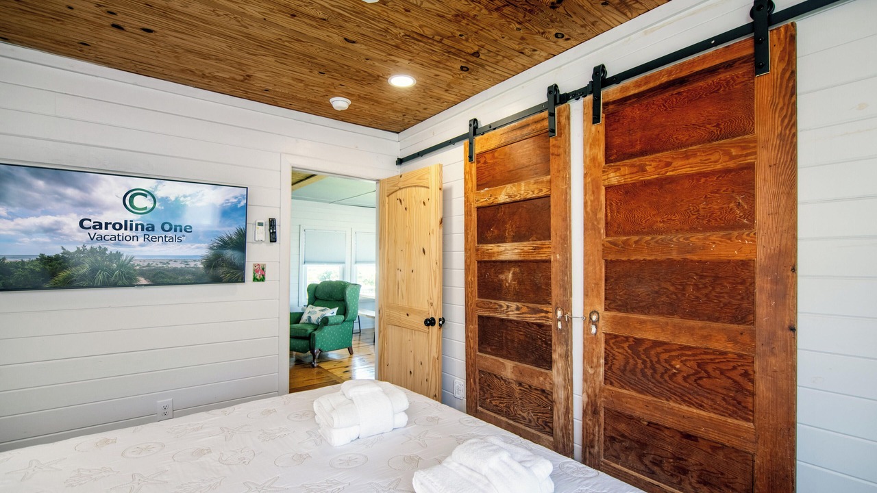 Photo of Bedroom in Edisto Island