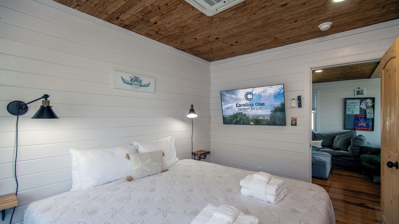 Photo of Bedroom in Edisto Island