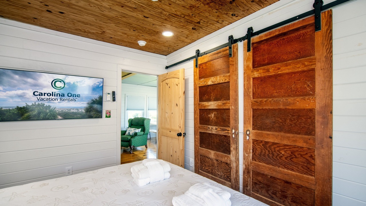 Photo of Bedroom in Edisto Island