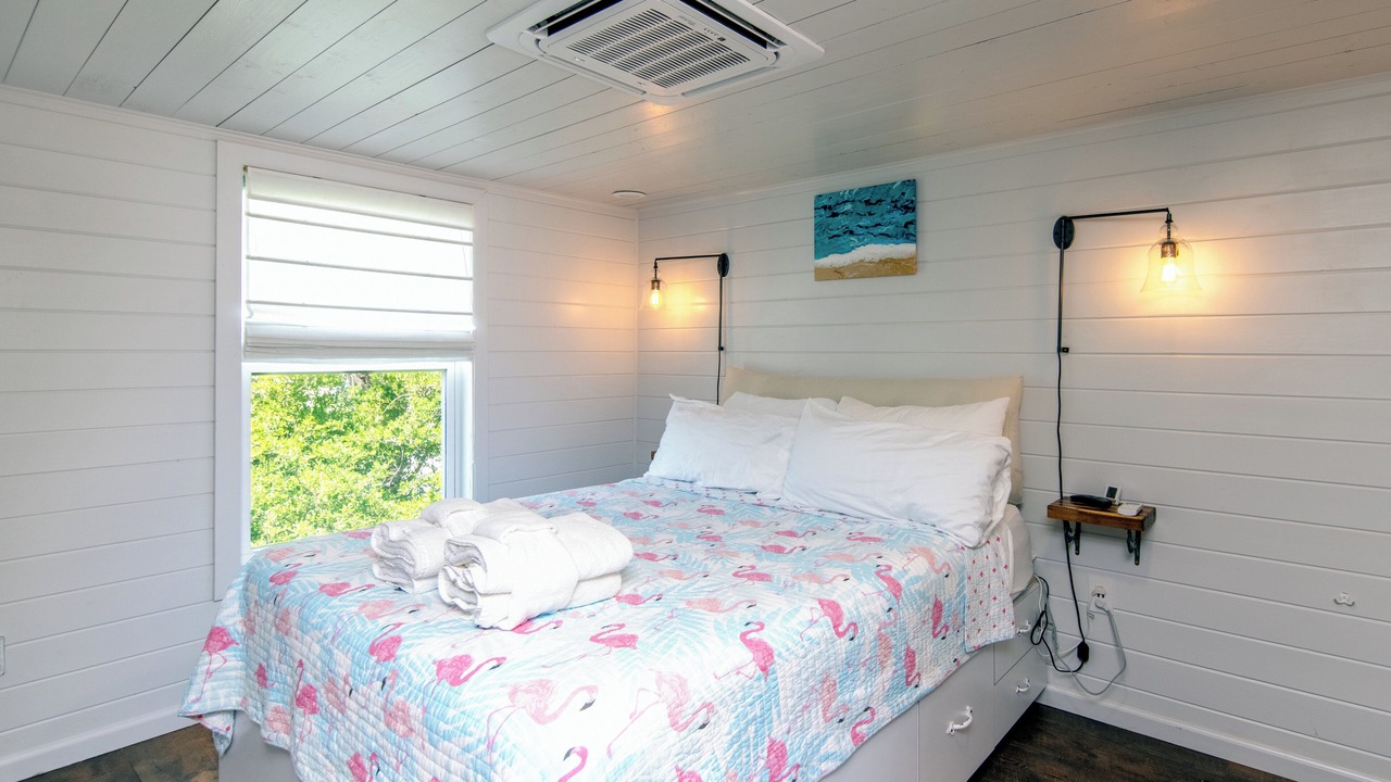 Photo of Bedroom in Edisto Island