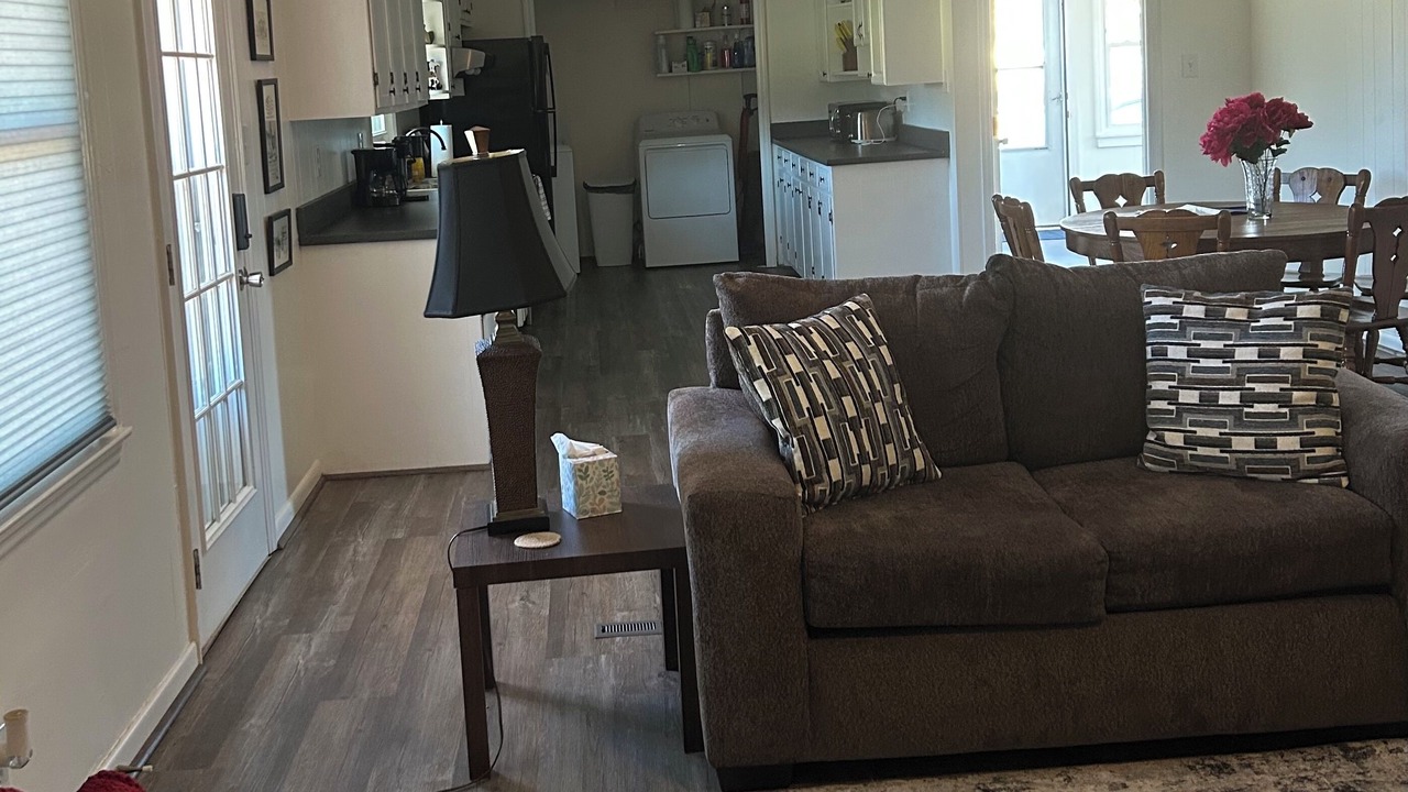 Photo of Livingroom in Roebuck