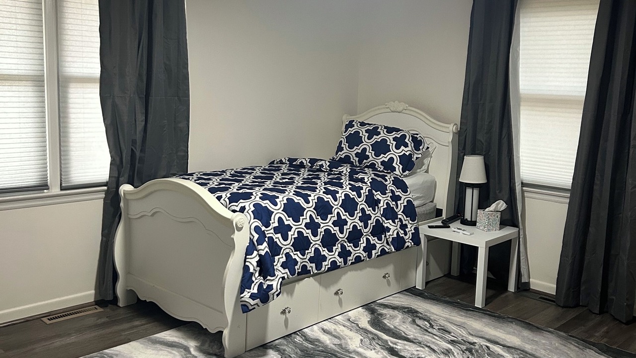 Photo of Bedroom in Roebuck