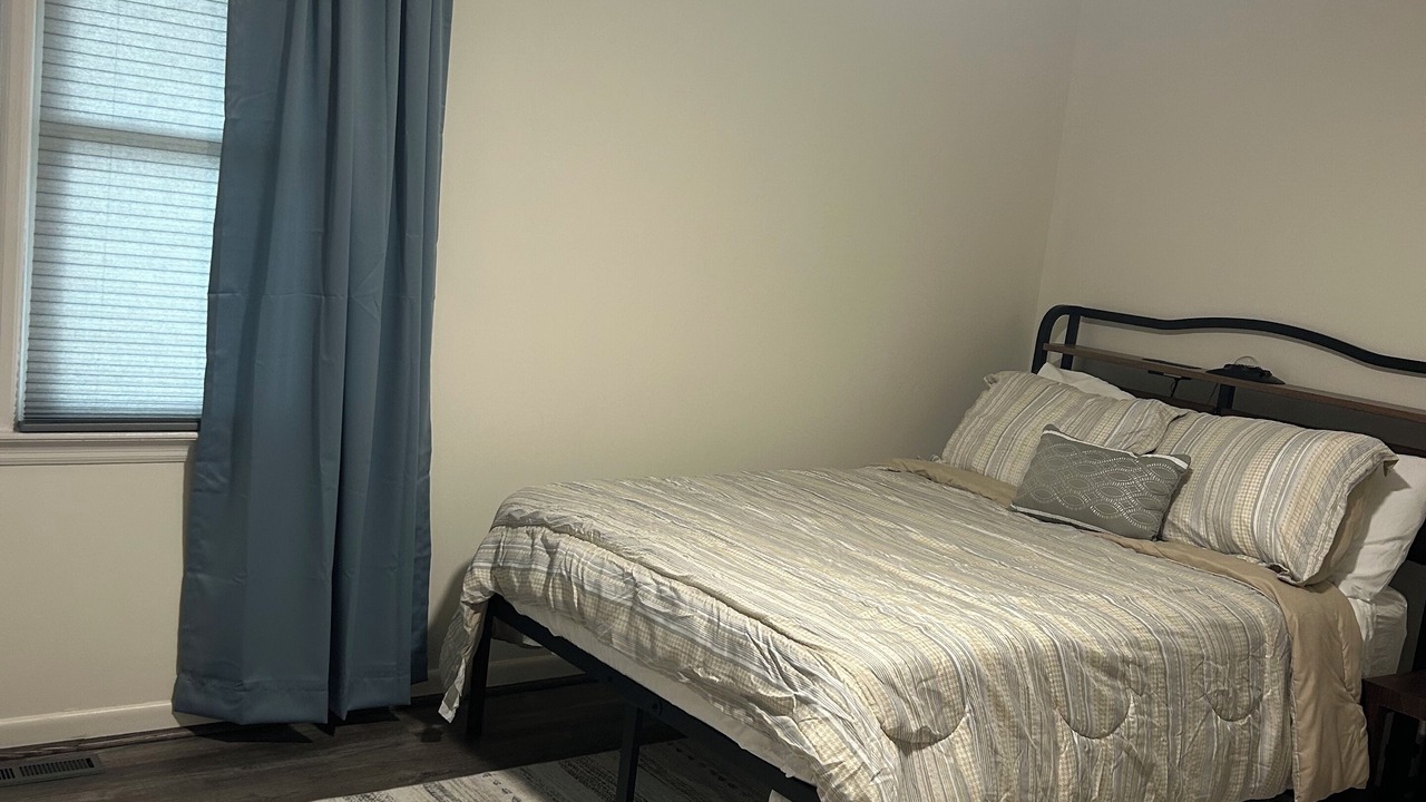 Photo of Bedroom in Roebuck