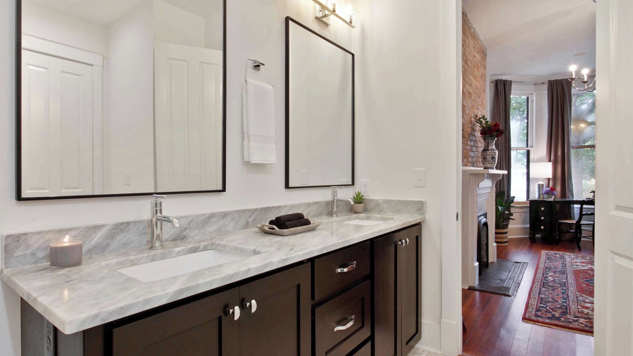 Photo of Bathroom in Savannah Victorian District