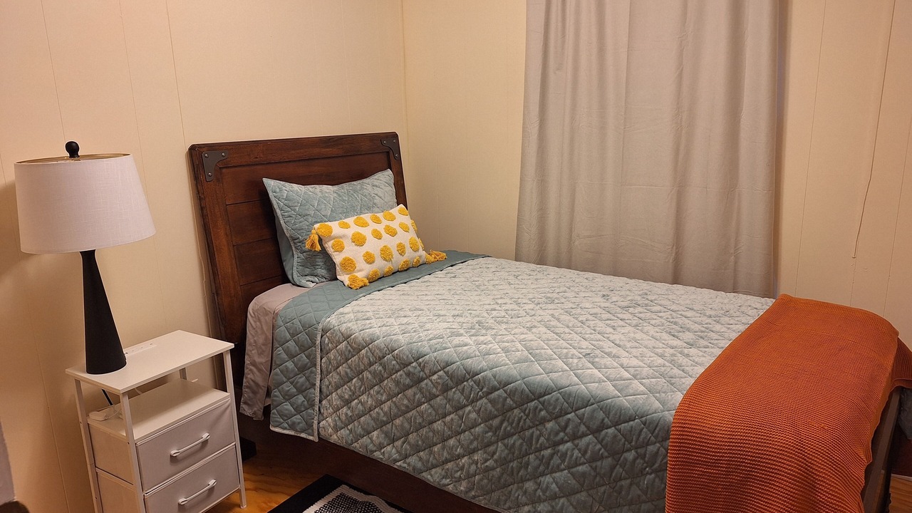 Photo of Bedroom in Hinesville