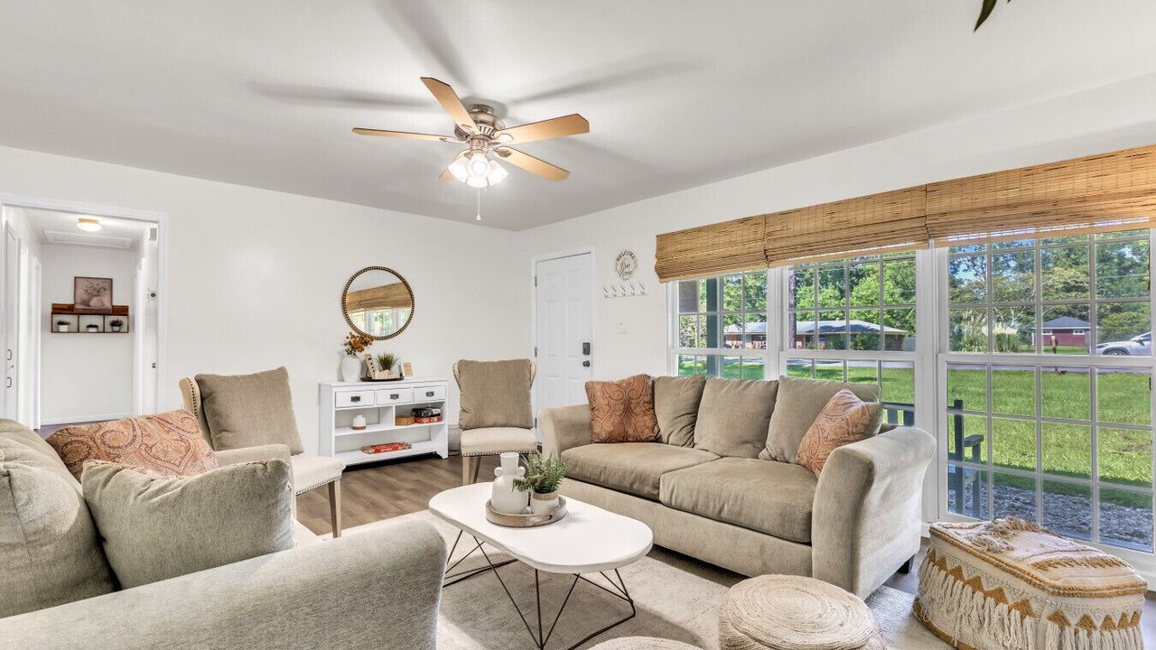Photo of Bedroom in Garden City