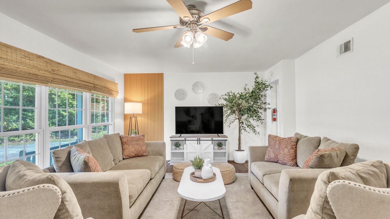 Photo of Bedroom in Garden City