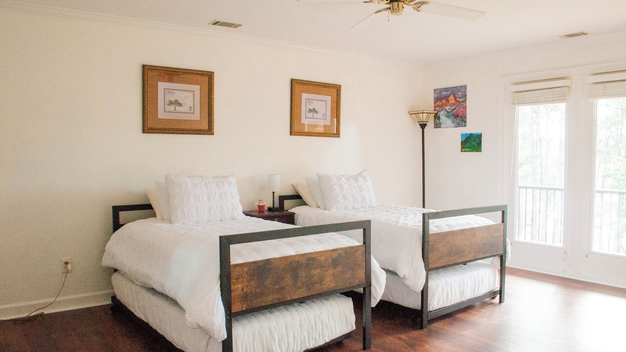 Photo of Bedroom in Appling