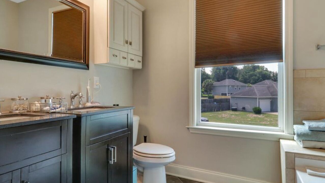 Photo of Bathroom in Burton