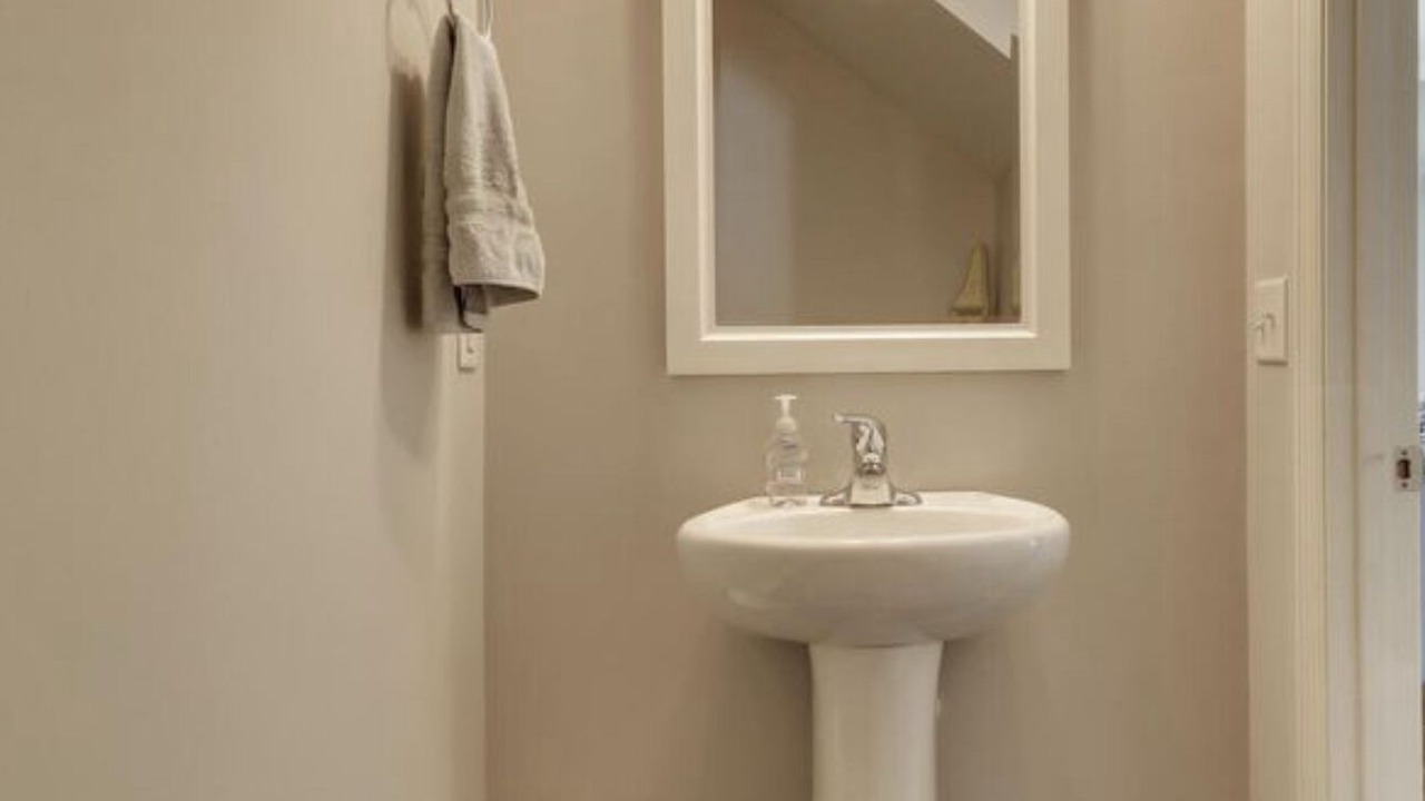 Photo of Bathroom in Burton
