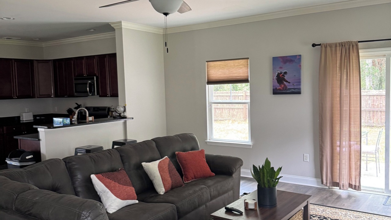 Photo of Livingroom in Burton