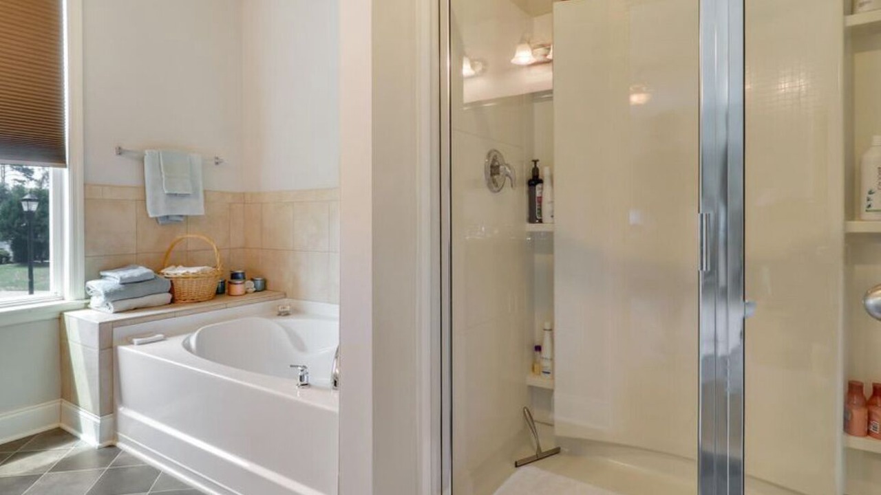 Photo of Bathroom in Burton