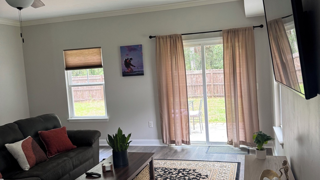 Photo of Livingroom in Burton
