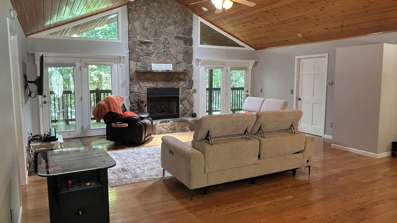 Photo of Livingroom in Franklin