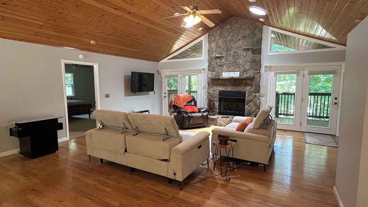 Photo of Livingroom in Franklin