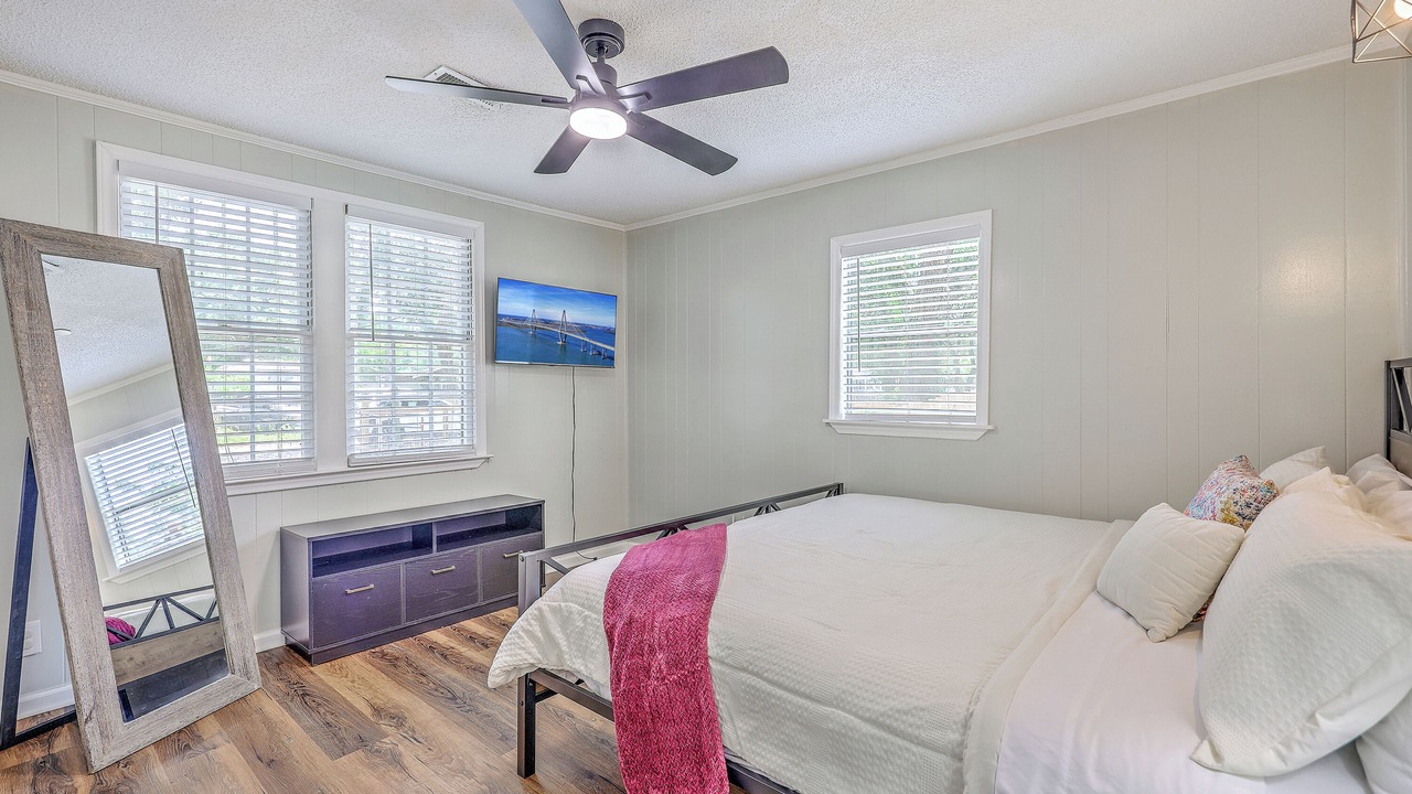 Photo of Bedroom in Russellville